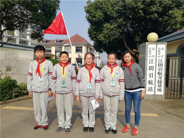 江阴教育网 - 要塞中学:逐浪踏波 海头江尾书写亮丽