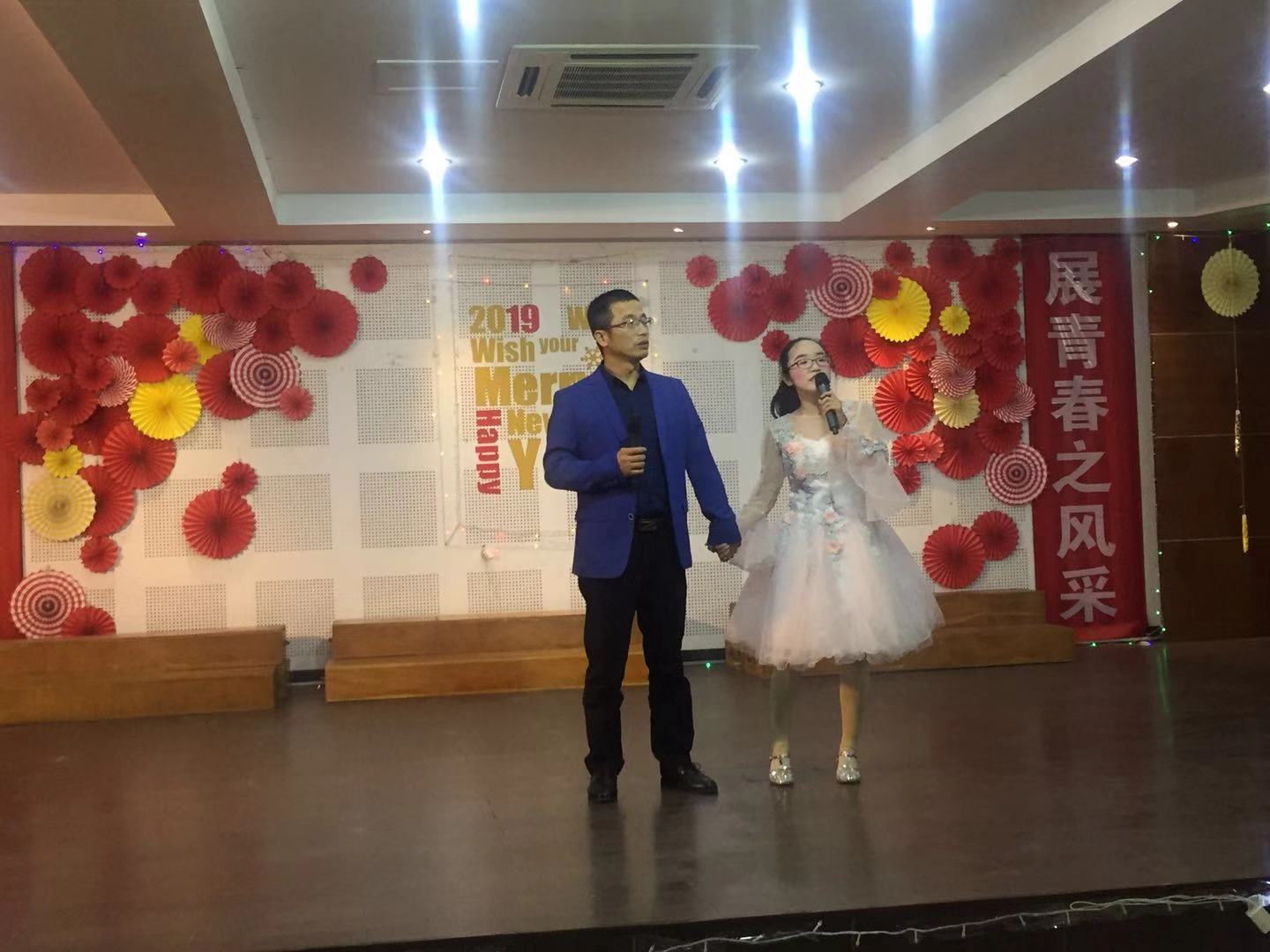 江阴市人民政府门户网-石庄中学:养美玉品格 展青春