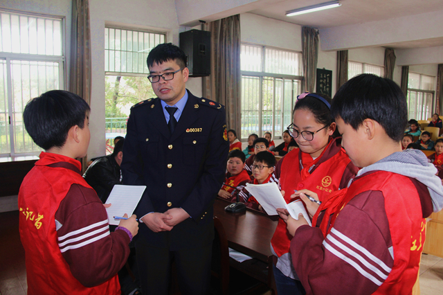 顾山实验小学 3.15 食品安全 专题讲座 陈丽勇 顾山实小举办"3.