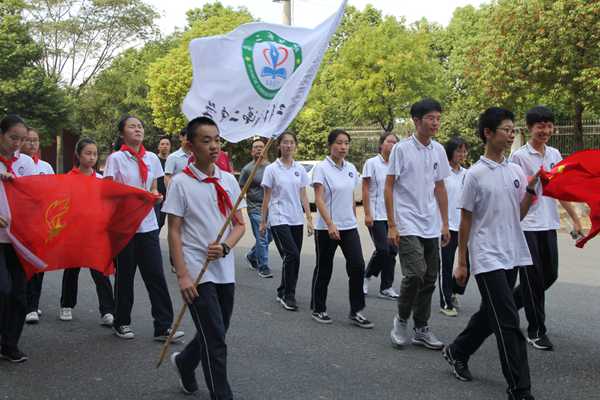 江阴教育网 - 祝塘中学:喜迎祖国华诞 共传敬老美德