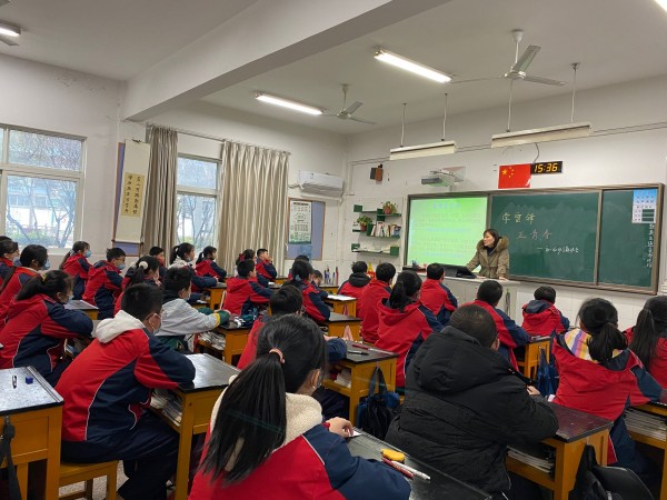 暨阳中学学雷锋正青春暨阳学子在行动