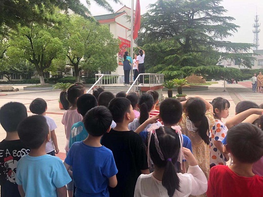 月城中心幼儿园走进小学感悟成长